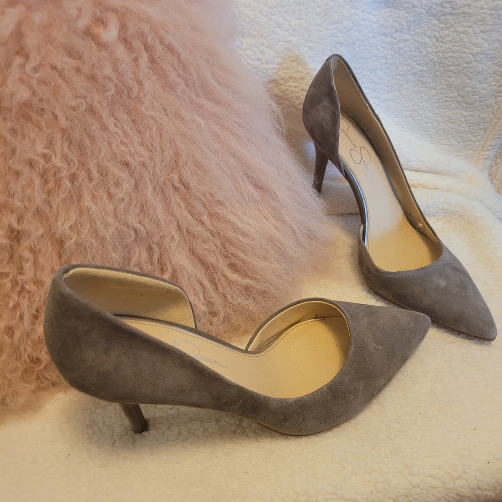 Jessica Simpson Taupe Suede Pumps
